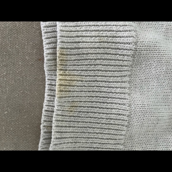 Tahari Sweater - Picture 4 of 4